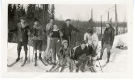 Group photo of skiiers.. (Images are provided for educational and research purposes only. Other use requires permission, please contact the Museum.) thumbnail