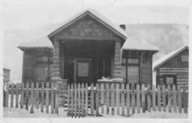 Jack Carr residence on Alfred Street North, Smithers, B.C.. (Images are provided for educational and research purposes only. Other use requires permission, please contact the Museum.) thumbnail