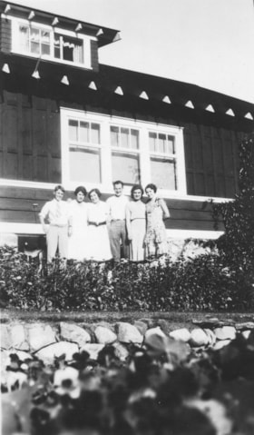 The Hanson and Doodson children at the Hanson home in Prince Rupert. (Images are provided for educational and research purposes only. Other use requires permission, please contact the Museum.) thumbnail