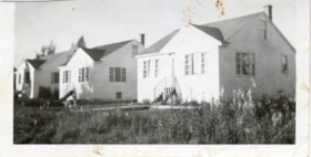 Three houses on Broadway Avenue, between Queen Street and Columbia Street, Smithers, B.C.. (Images are provided for educational and research purposes only. Other use requires permission, please contact the Museum.) thumbnail