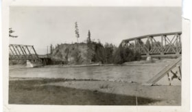 Two bridges at Telkwa, BC. (Images are provided for educational and research purposes only. Other use requires permission, please contact the Museum.) thumbnail