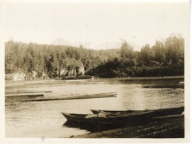 Indigenous fishing boats on the edge of the Skeena River. (Images are provided for educational and research purposes only. Other use requires permission, please contact the Museum.) thumbnail