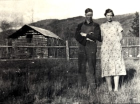 Jack and Ivy Middleton at Munger Ranch. (Images are provided for educational and research purposes only. Other use requires permission, please contact the Museum.) thumbnail