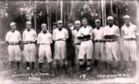 Hazelton baseball team. (Images are provided for educational and research purposes only. Other use requires permission, please contact the Museum.) thumbnail