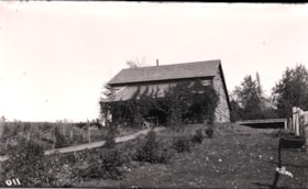Jack Sealy's ranch house, Driftwood, B.C.. (Images are provided for educational and research purposes only. Other use requires permission, please contact the Museum.) thumbnail