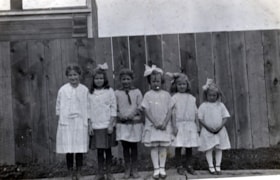 First school and pupils in Smithers.. (Images are provided for educational and research purposes only. Other use requires permission, please contact the Museum.) thumbnail