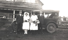 Clarence Goodacre and Winnifred McDonald wedding party in front of the McDonald house. (Images are provided for educational and research purposes only. Other use requires permission, please contact the Museum.) thumbnail