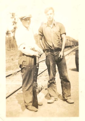John Sparkes and an unidentified man. (Images are provided for educational and research purposes only. Other use requires permission, please contact the Museum.) thumbnail