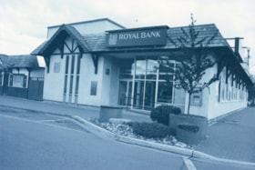 Royal Bank Storefront on Main Street. (Images are provided for educational and research purposes only. Other use requires permission, please contact the Museum.) thumbnail