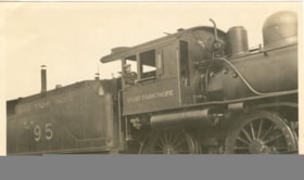 Grand Trunk Pacific engine No. 25. (Images are provided for educational and research purposes only. Other use requires permission, please contact the Museum.) thumbnail
