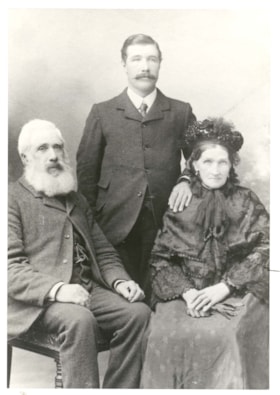 James Simpson and parents. (Images are provided for educational and research purposes only. Other use requires permission, please contact the Museum.) thumbnail