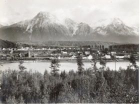Hazelton, B.C.. (Images are provided for educational and research purposes only. Other use requires permission, please contact the Museum.) thumbnail