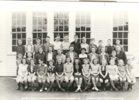Class photo from Smithers Elementary School.. (Images are provided for educational and research purposes only. Other use requires permission, please contact the Museum.) thumbnail