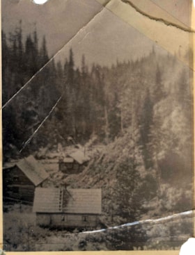 Mine Camp at Coal Creek. (Images are provided for educational and research purposes only. Other use requires permission, please contact the Museum.) thumbnail