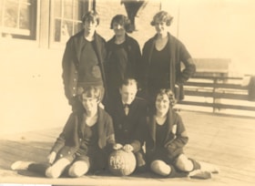 Girls School Basketball team. (Images are provided for educational and research purposes only. Other use requires permission, please contact the Museum.) thumbnail