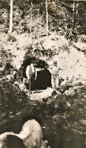 Betty Coal Mine, Telkwa, B.C.. (Images are provided for educational and research purposes only. Other use requires permission, please contact the Museum.) thumbnail