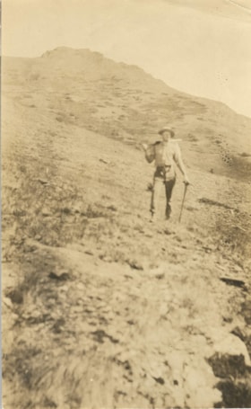 Early prospector. (Images are provided for educational and research purposes only. Other use requires permission, please contact the Museum.) thumbnail