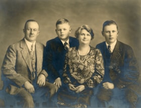 Chettleburgh family photo. (Images are provided for educational and research purposes only. Other use requires permission, please contact the Museum.) thumbnail