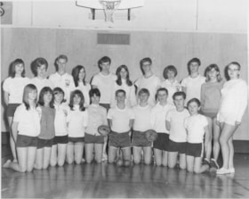 Silverthorne Elementary-Secondary School sports team. (Images are provided for educational and research purposes only. Other use requires permission, please contact the Museum.) thumbnail