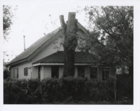 House on Alfred Ave, Smithers, B.C.. (Images are provided for educational and research purposes only. Other use requires permission, please contact the Museum.) thumbnail