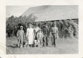 Group photo in front of Mesich home. (Images are provided for educational and research purposes only. Other use requires permission, please contact the Museum.) thumbnail