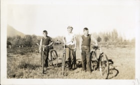 Hallvard, Martha, and Jorgen Dahlie with bicycles. (Images are provided for educational and research purposes only. Other use requires permission, please contact the Museum.) thumbnail