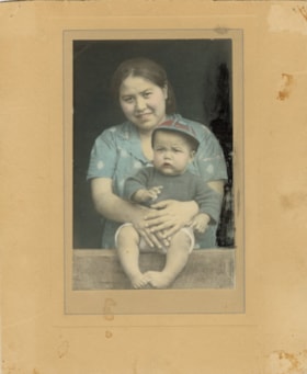 Hazel Joseph with Wilfred. (Images are provided for educational and research purposes only. Other use requires permission, please contact the Museum.) thumbnail