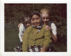 Eva Isadore with her nurses, White Rock, B.C.. (Images are provided for educational and research purposes only. Other use requires permission, please contact the Museum.) thumbnail
