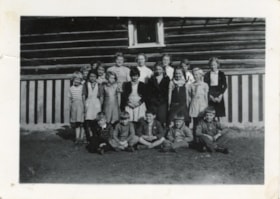 Kids at Driftwood School. (Images are provided for educational and research purposes only. Other use requires permission, please contact the Museum.) thumbnail