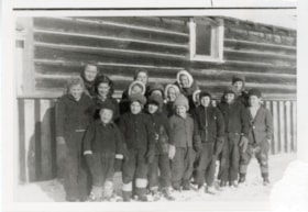 Driftwood School class photo. (Images are provided for educational and research purposes only. Other use requires permission, please contact the Museum.) thumbnail