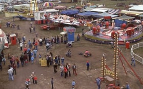 Fall Fair, Aug 27/77. (Images are provided for educational and research purposes only. Other use requires permission, please contact the Museum.) thumbnail