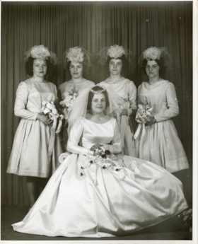 Carol Bradley (Vennard) and her bridal party. (Images are provided for educational and research purposes only. Other use requires permission, please contact the Museum.) thumbnail