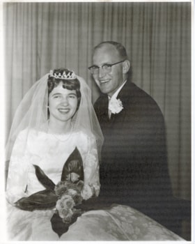 Gerda Walton and Ron Lister on their wedding day. (Images are provided for educational and research purposes only. Other use requires permission, please contact the Museum.) thumbnail
