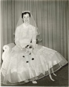 Florence Ray (Hidber) on her wedding day. (Images are provided for educational and research purposes only. Other use requires permission, please contact the Museum.) thumbnail