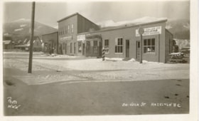 Omineca Street, Hazelton. B.C.. (Images are provided for educational and research purposes only. Other use requires permission, please contact the Museum.) thumbnail