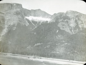 Mountain range, [Hazelton B.C?]. (Images are provided for educational and research purposes only. Other use requires permission, please contact the Museum.) thumbnail