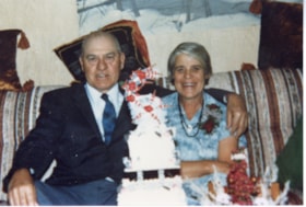 Bert and Lois Loader. (Images are provided for educational and research purposes only. Other use requires permission, please contact the Museum.) thumbnail