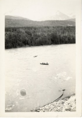 Boat in middle of river. (Images are provided for educational and research purposes only. Other use requires permission, please contact the Museum.) thumbnail