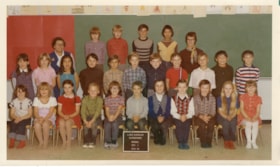 Lake Kathlyn Elementary School Division 1 class photo 1973-1974. (Images are provided for educational and research purposes only. Other use requires permission, please contact the Museum.) thumbnail