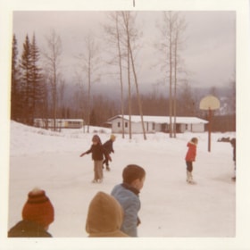 Lake Kathlyn School students skating. (Images are provided for educational and research purposes only. Other use requires permission, please contact the Museum.) thumbnail