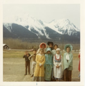 Group of students in pioneer costumes. (Images are provided for educational and research purposes only. Other use requires permission, please contact the Museum.) thumbnail