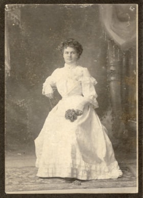 Unidentified woman (Bannister?) in white dress. (Images are provided for educational and research purposes only. Other use requires permission, please contact the Museum.) thumbnail