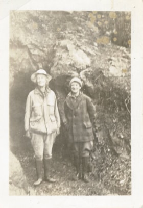 Mary Simpson with unidentified woman. (Images are provided for educational and research purposes only. Other use requires permission, please contact the Museum.) thumbnail