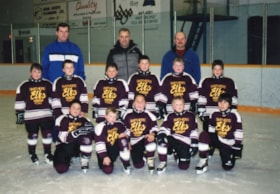 Elks Novice Hockey Team. (Images are provided for educational and research purposes only. Other use requires permission, please contact the Museum.) thumbnail