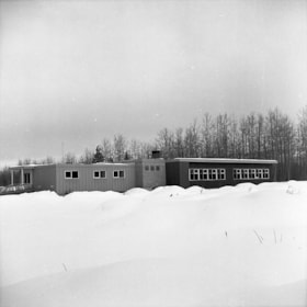 Chandler Park School in deep snow. (Images are provided for educational and research purposes only. Other use requires permission, please contact the Museum.) thumbnail