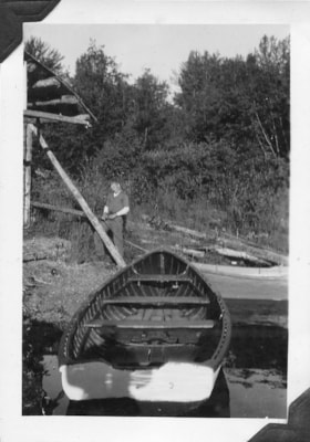 Boat moored at the shore. (Images are provided for educational and research purposes only. Other use requires permission, please contact the Museum.) thumbnail