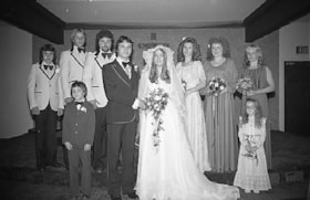 McKilligan-Bruneski wedding party. (Images are provided for educational and research purposes only. Other use requires permission, please contact the Museum.) thumbnail