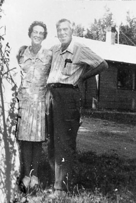 Jack and Nancy Goold. (Images are provided for educational and research purposes only. Other use requires permission, please contact the Museum.) thumbnail