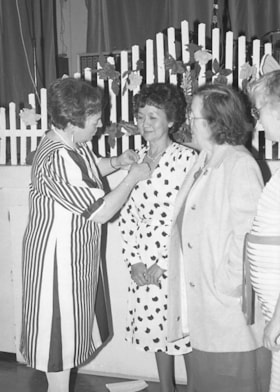 Houston Legion Auxiliary members receiving pins. (Images are provided for educational and research purposes only. Other use requires permission, please contact the Museum.) thumbnail