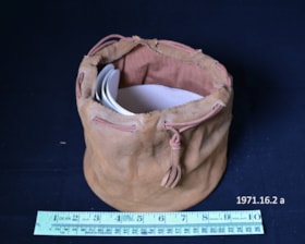 Collar Bag. (Images are provided for educational and research purposes only. Other use requires permission, please contact the Museum.) thumbnail